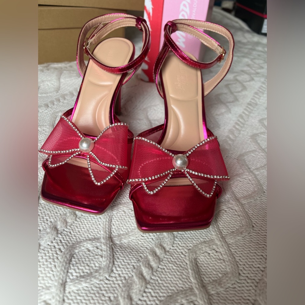 Wild Diva Comfort Elegant Fuchsia Sandal Heels with Bow Detail Various Sizes - Picture 3 of 13